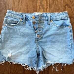 Universal Thread Shorts